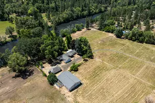 29560 Oregon 62, Trail, OR 97541 - Photo 38