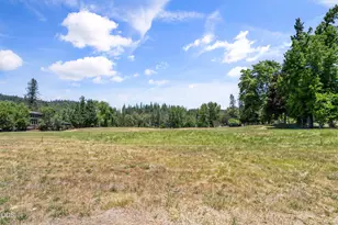 29560 Oregon 62, Trail, OR 97541 - Photo 34