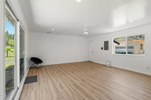 29560 Oregon 62, Trail, OR 97541 - Photo 20
