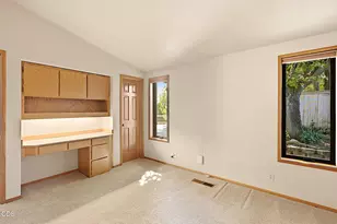 500 NW Woodson Dr, Grants Pass, OR 97526 - Photo 58