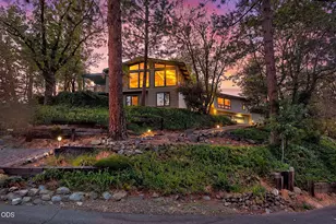 500 NW Woodson Dr, Grants Pass, OR 97526 - Photo 4
