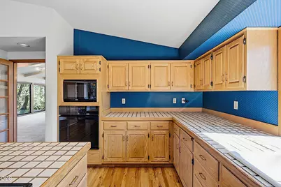 500 NW Woodson Drive, Grants Pass, OR 97526 - Photo 34