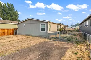 939 NW Cains Rd, Prineville, OR 97754 - Photo 24