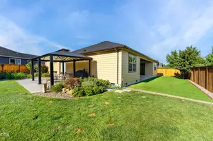 3283 Fallen Oak Dr, Medford, OR 97504 - Photo 32