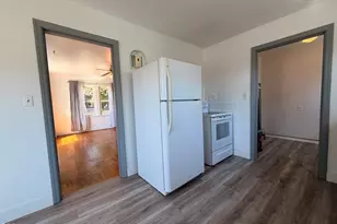 1101 Mitchell St, Klamath Falls, OR 97601 - Photo 8