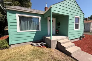 1101 Mitchell St, Klamath Falls, OR 97601 - Photo 4