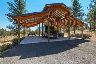 67422 Trout Ln, Bend, OR 97703 - Photo 54