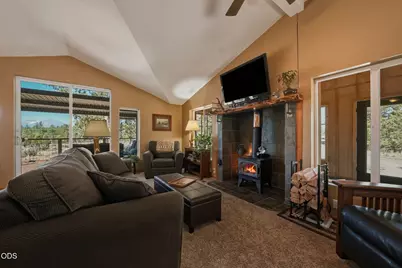 67422 Trout Lane, Bend, OR 97703 - Photo 10