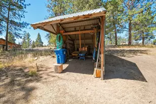 67422 Trout Ln, Bend, OR 97703 - Photo 60