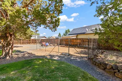 63552 Boyd Acres Road, Bend, OR 97701 - Photo 26