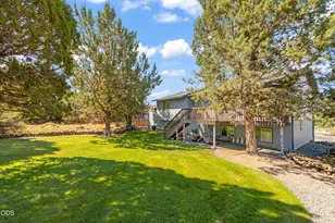 63552 Boyd Acres Rd, Bend, OR 97701 - Photo 24