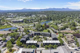 55 SW Wall St, Bend, OR 97702 - Photo 38