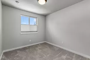 61624 SE Depot Loop, Bend, OR 97702 - Photo 20