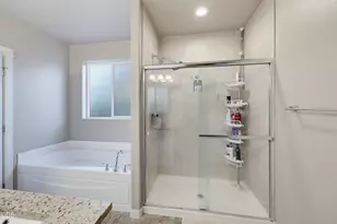 3215 McCloud St, Medford, OR 97504 - Photo 26