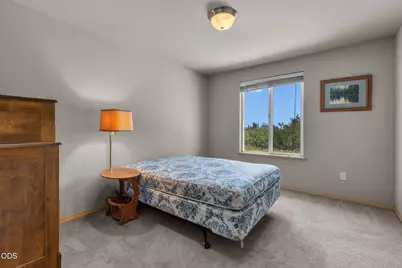 7502 SE Bluebird Lane, Prineville, OR 97754 - Photo 18