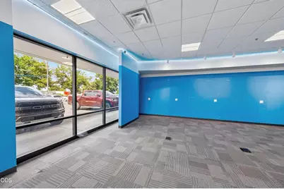 1350 Plaza Boulevard #A-B, Central Point, OR 97502 - Photo 10