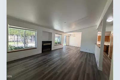 1522 NE Locksley Drive, Bend, OR 97701 - Photo 4