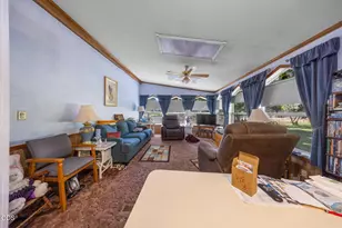 21010 Yeoman Rd, Bend, OR 97701 - Photo 14