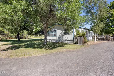 21010 Yeoman Road, Bend, OR 97701 - Photo 2