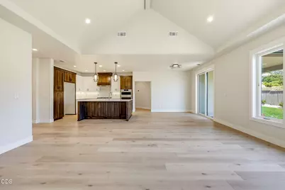 491 Autumn Hills Drive, Medford, OR 97504 - Photo 8
