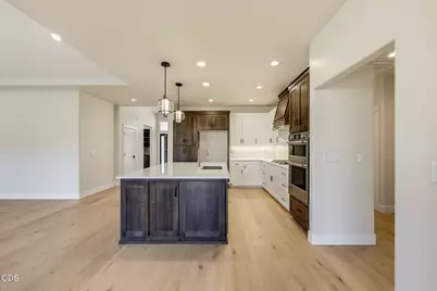 491 Autumn Hills Drive, Medford, OR 97504 - Photo 14