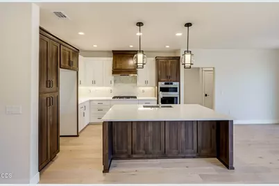 491 Autumn Hills Drive, Medford, OR 97504 - Photo 10