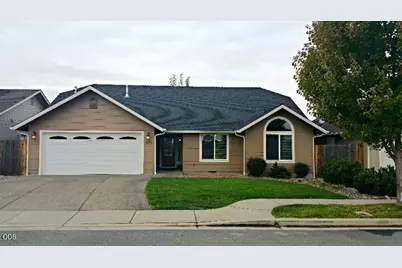1574 SW Yucca Drive, Grants Pass, OR 97527 - Photo 1