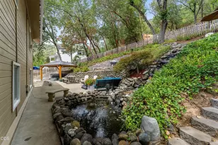 1628 NE Terrace Dr, Grants Pass, OR 97526 - Photo 28