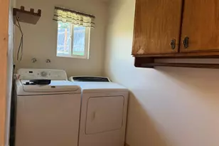 7825 Donegal Ave, Klamath Falls, OR 97603 - Photo 16