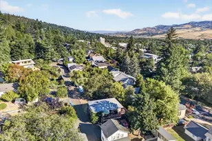 500 Allison St, Ashland, OR 97520 - Photo 2