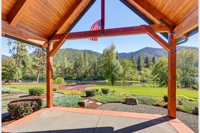 5311 Averill Drive, Grants Pass, OR 97526 - Photo 74