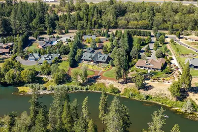 5311 Averill Drive, Grants Pass, OR 97526 - Photo 4