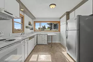 2015 Gettle St, Klamath Falls, OR 97603 - Photo 8