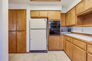 249 N Wightman St, Ashland, OR 97520 - Photo 10