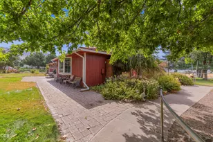 1151 Pine Grove Rd, Klamath Falls, OR 97603 - Photo 20