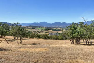 Aerial Heights Drive #154459-1, Medford, OR 97504 - Photo 10