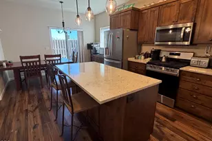 2955 NW Hemlock Ln, Redmond, OR 97756 - Photo 12