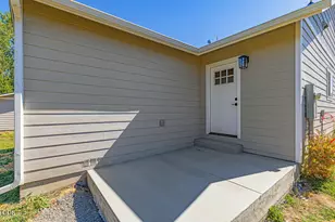 1948 Madison St, Klamath Falls, OR 97603 - Photo 38