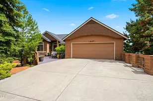 1287 NW City Heights Dr, Bend, OR 97703 - Photo 28