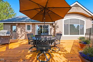 1287 NW City Heights Dr, Bend, OR 97703 - Photo 22