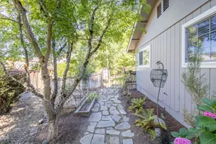 122 Swarthout Dr, Grants Pass, OR 97527 - Photo 50