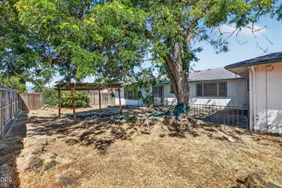 1734 Alcan Drive, Medford, OR 97504 - Photo 14
