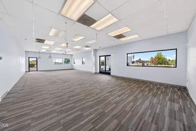 7336 Crater Lake Highway, White City, OR 97503 - Photo 14