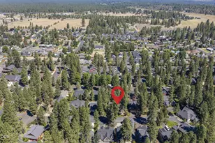 944 E Creek View Dr, Sisters, OR 97759 - Photo 28