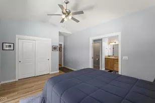 944 E Creek View Dr, Sisters, OR 97759 - Photo 14