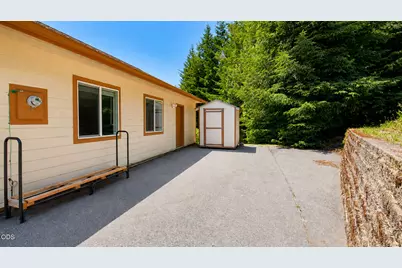 93764 Coho Lane, Coos Bay, OR 97420 - Photo 10