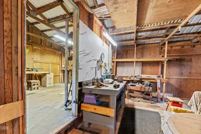 728 N Old Stage Road, Cave Junction, OR 97523 - Photo 32