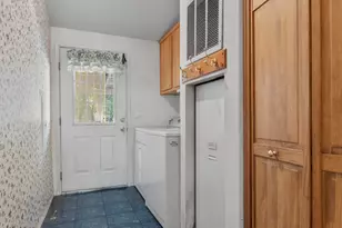 728 N Old Stage Rd, Cave Junction, OR 97523 - Photo 20