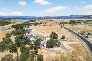 1350 Dry Creek Rd, Eagle Point, OR 97524 - Photo 42