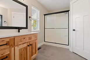 1950 NW Nickernut Ct, Redmond, OR 97756 - Photo 14